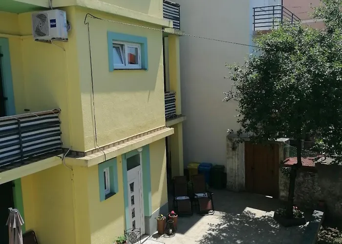 Villa Juni